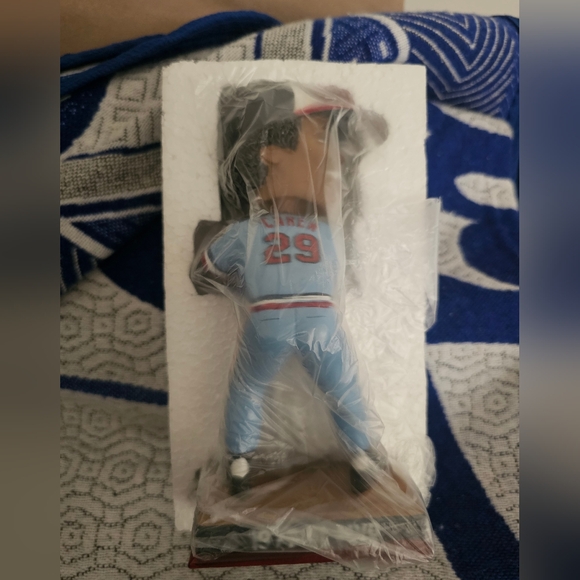 *RARE 2017 Minnesota Twins Rod Carew 1977 AL MVP SGA Bobblehead, NEW IN BOX! - Picture 4 of 7